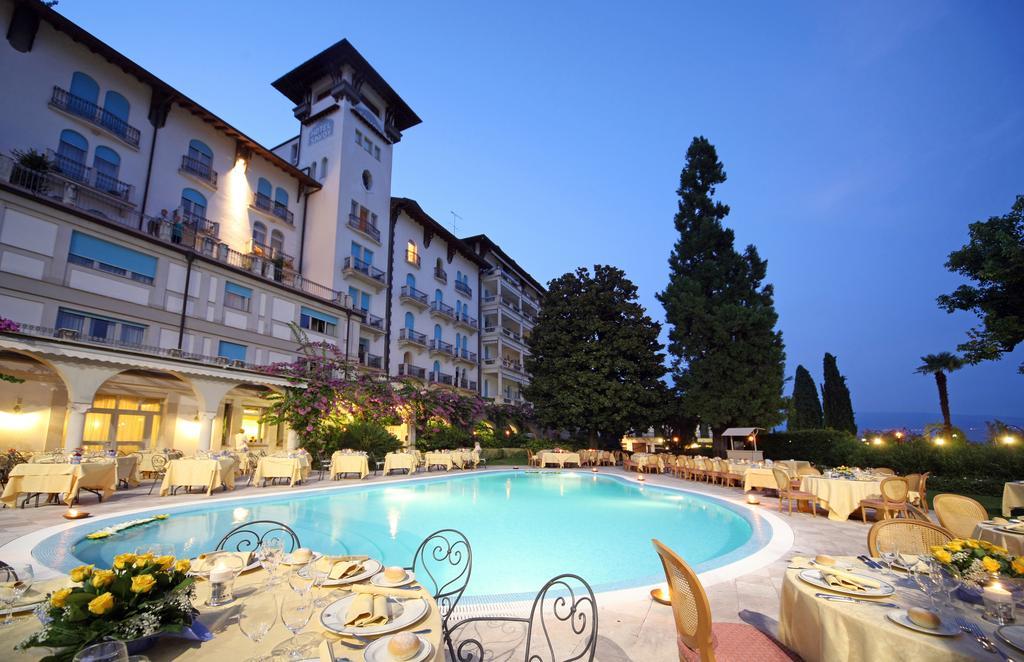 Hotel Savoy Palace 가르도네리비에라 외부 사진